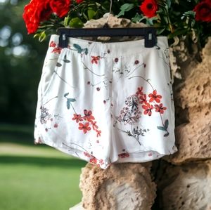 Dynamite Lightweight Floral Shorts